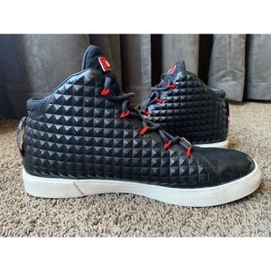 NIKE LeBron 12 NSW Black